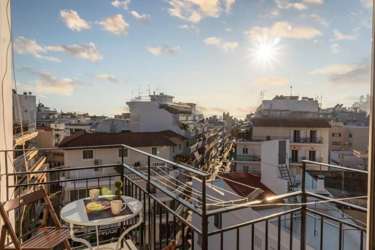 Comfy Central Square Gem With Balcony Apartment Kalamata Ngoại thất bức ảnh